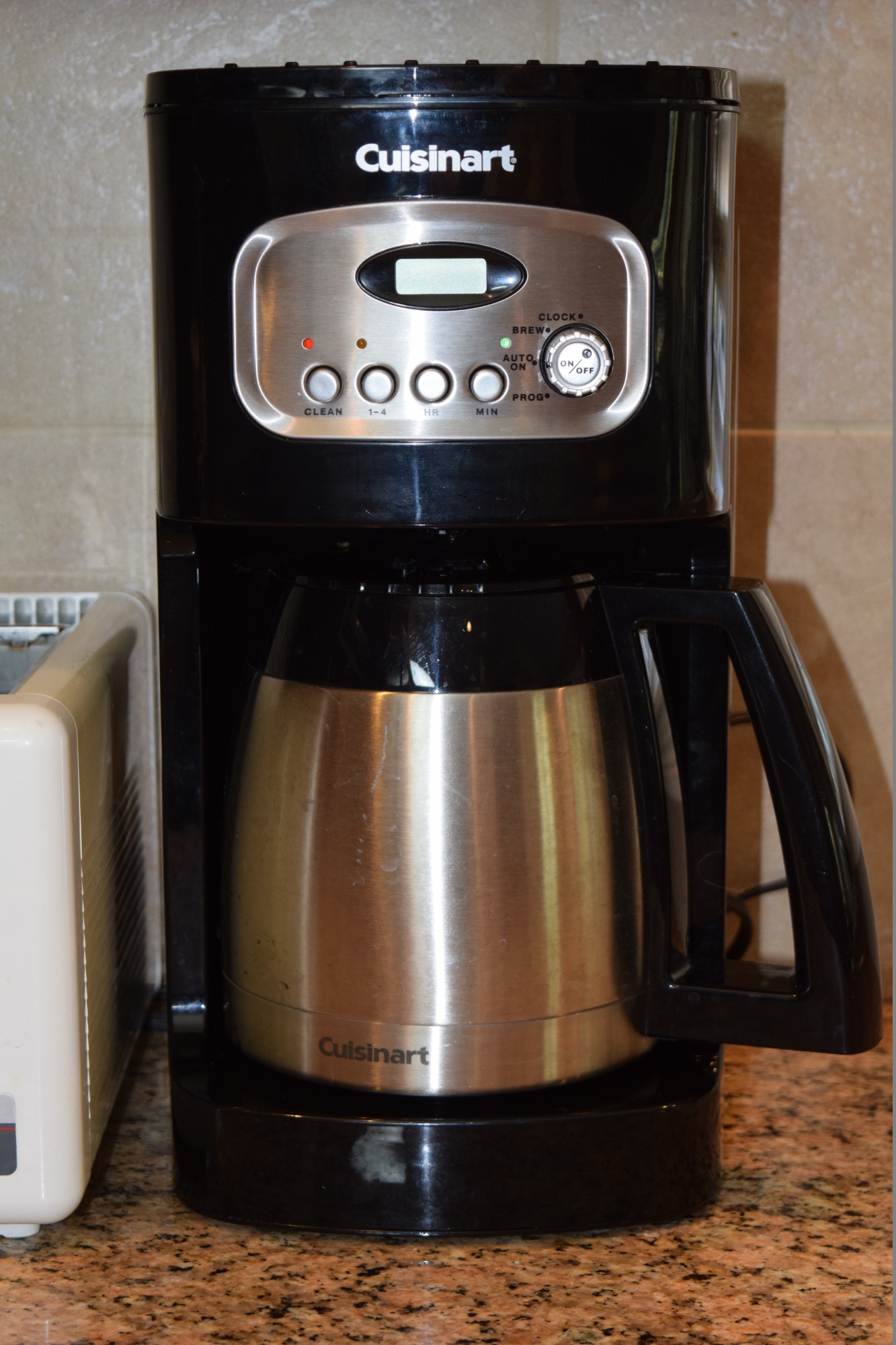 Cuisinart Thermal Carafe Coffee Maker and Toastmaster Toaster EBTH